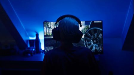 Adictos a la Pantalla